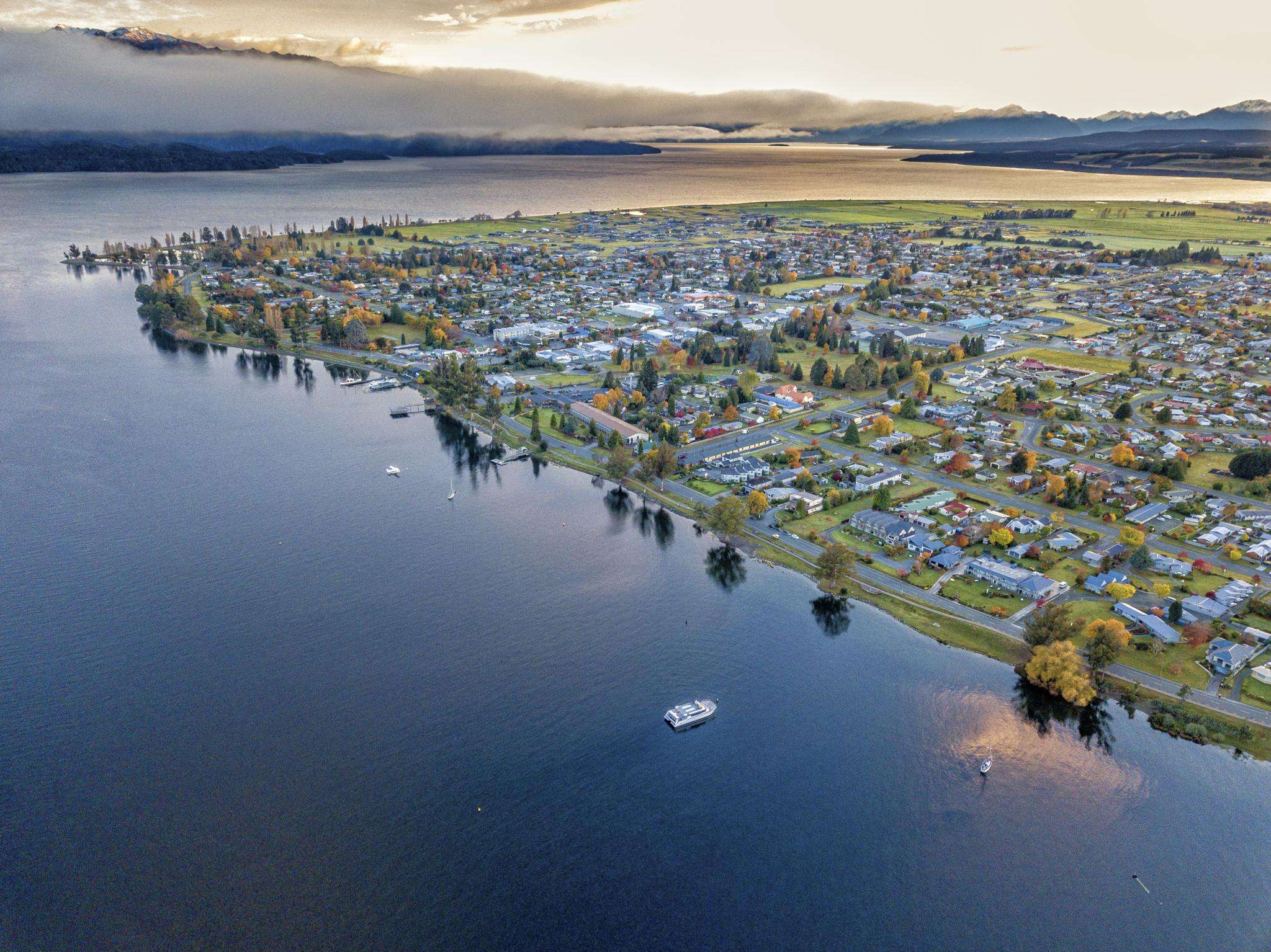 Onetangi Rises As Waterview, Onehunga And Point Chevalier Lead Auckland Property Falls