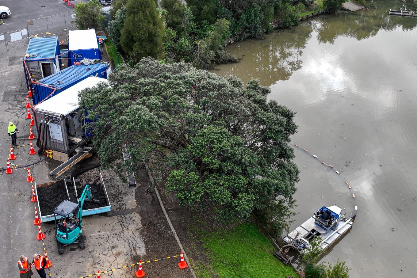 Swiss Dredging Trial At Wairau Pond Targets Auckland Harbour Sediment Waste
